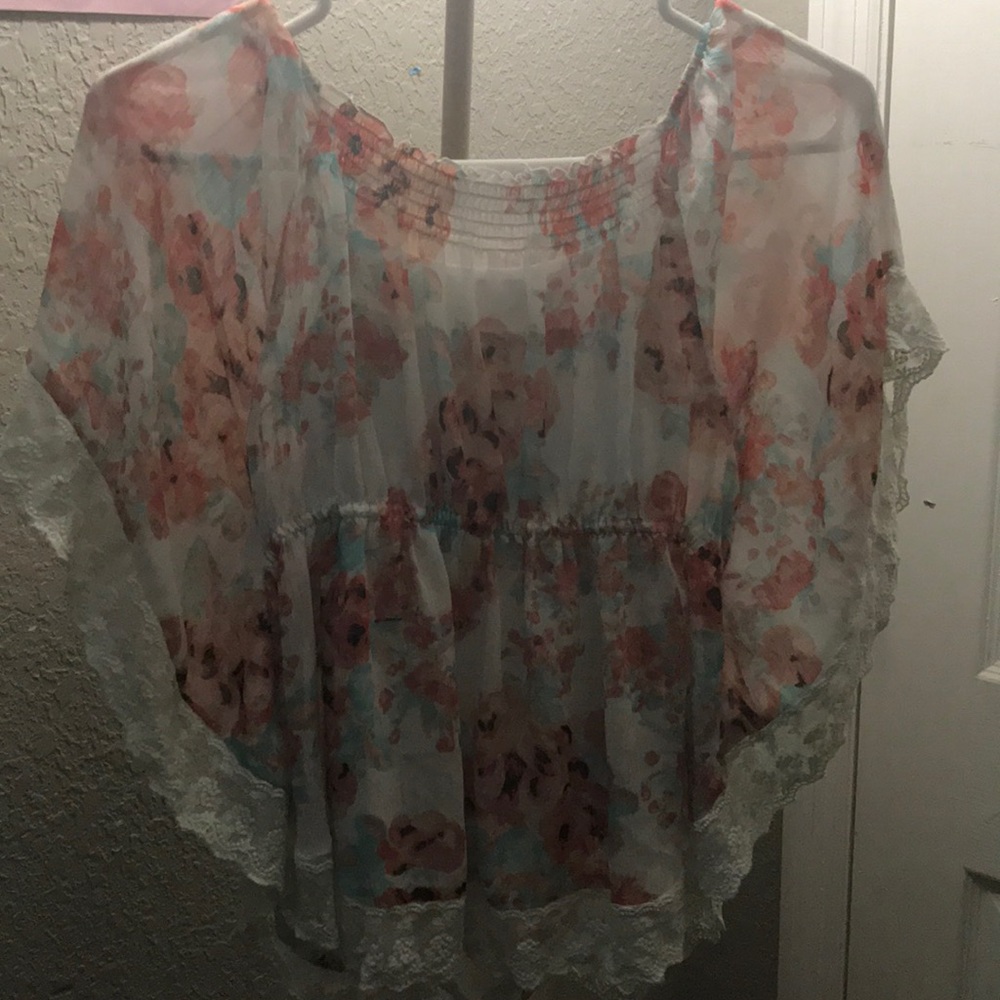 Shirt with tank top inside from candies
